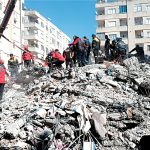 Décombres après le tremblement de terre dans la ville d'Osmaniye, Turquie, 9 février 2023.