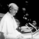 Paul VI à la tribune des Nations unies, le 4 octobre 1965.