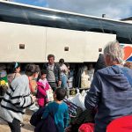 Des déplacés du Haut-Karabagh arrivent à Goris, en Arménie.